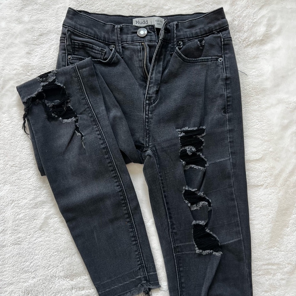 Women's Black Distressed Jeans